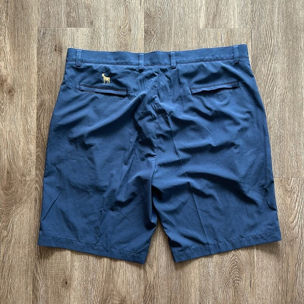 Peter Millar Performance Hybrid Shorts Size 38 Navy 9" Inseam Water Resistant - Picture 6 of 6